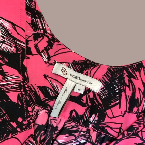 BCBGeneration Pink Floral Tank Top - Size M - Excellent - Picture 4 of 4